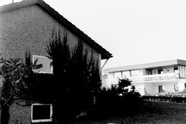 1977: Ostgiebel, im Hintergrund das Nachbarhaus Simmler, Zum Schlattberg 10